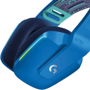 Customize your look with vibrant RGB lighting that synchronizes with your gameplay or music.
